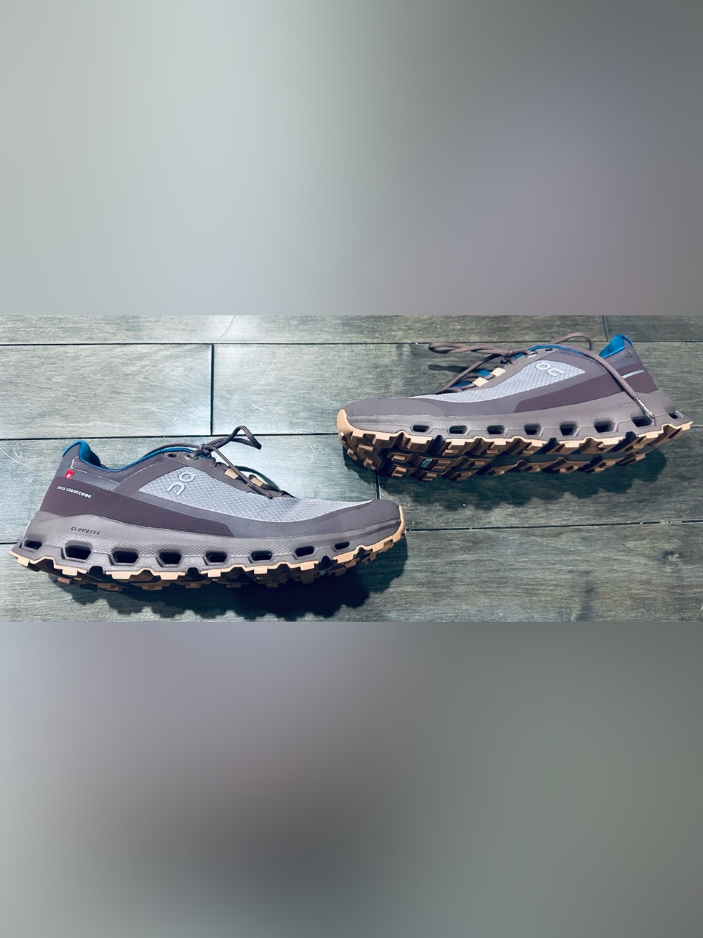 On Running Women’s Sz 7 Zinc Grape Cloudvista Waterproof Trail Running Shoes